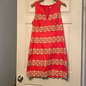Pink and gold Size 10 Lilly Pulitzer dress. Gently used condition.